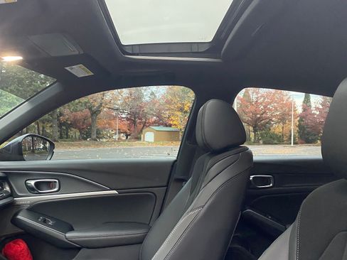 Used 2023 Acura Integra A-Spec image 14