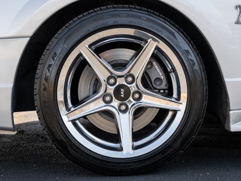 Used 2001 Ford Mustang Cobra image 13