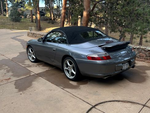 Used 2003 Porsche 911 Carrera 4 image 8