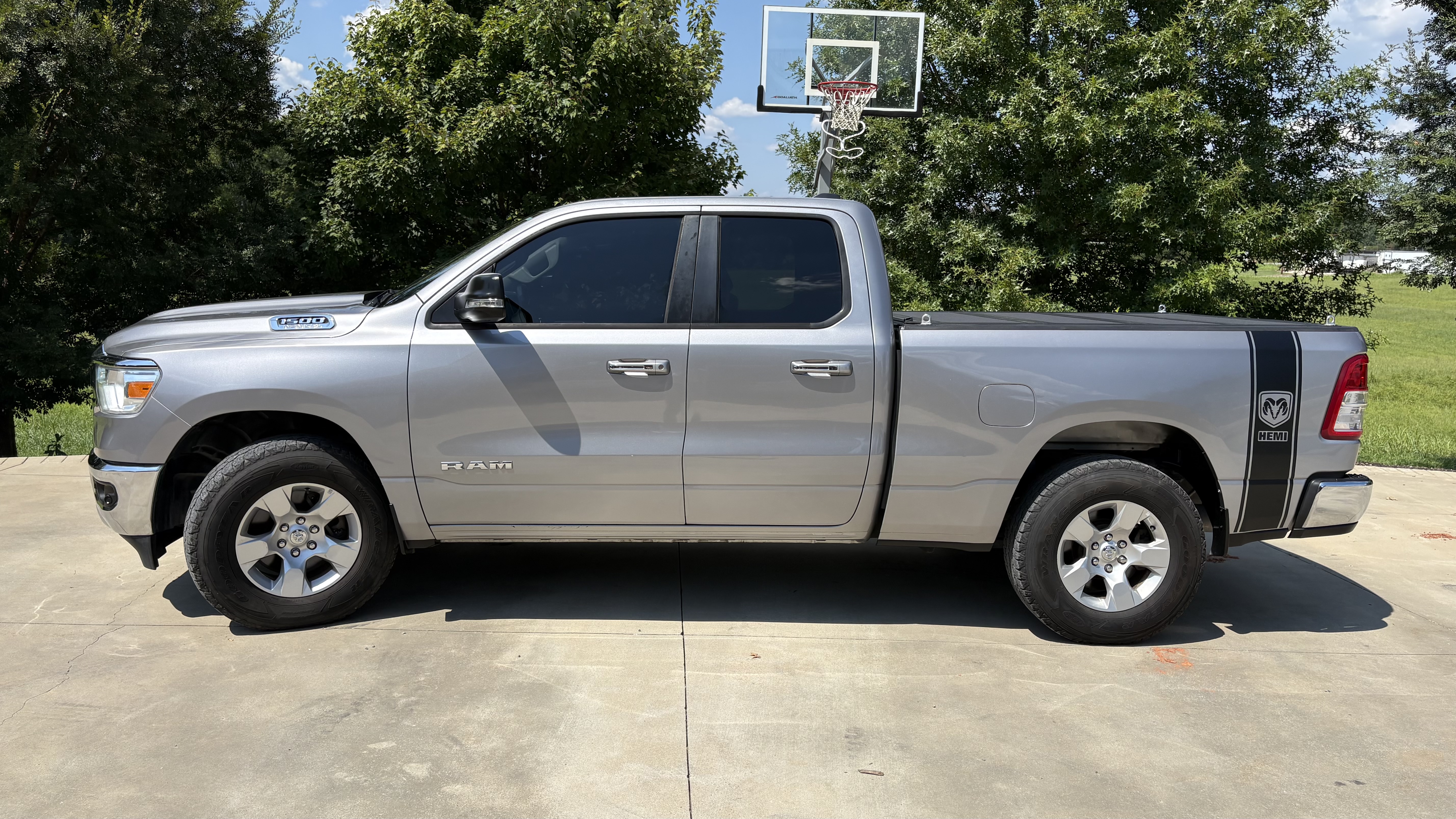 Used 2019 RAM 1500 Big Horn AWD/4WD image 8