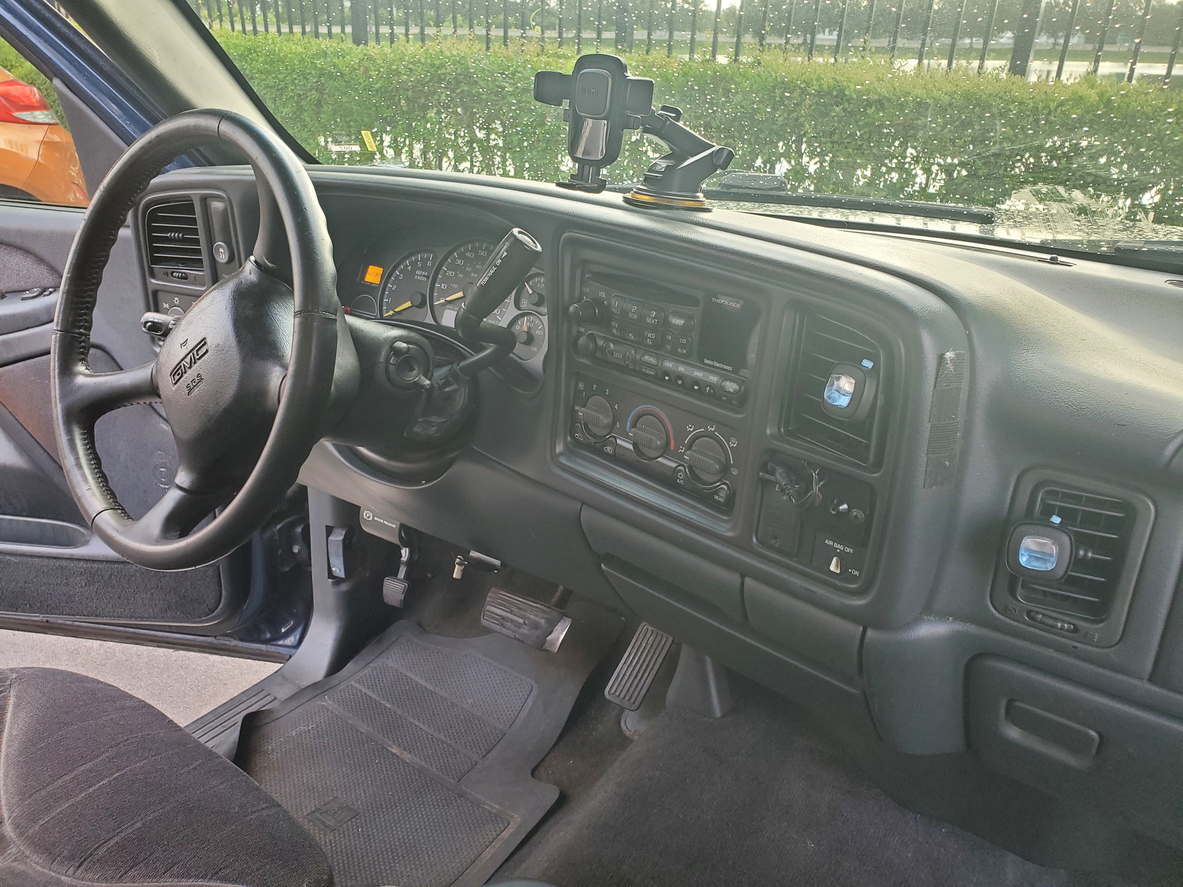 Used 2001 GMC Sierra 1500 SLE w/ Convenience Plus Group RWD image 8