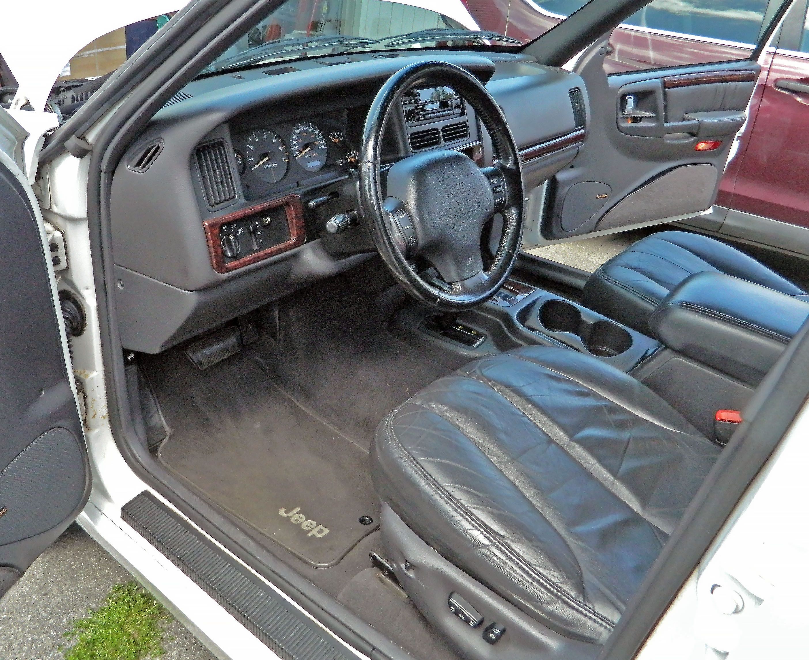 Used 1998 Jeep Grand Cherokee Limited AWD/4WD image 14