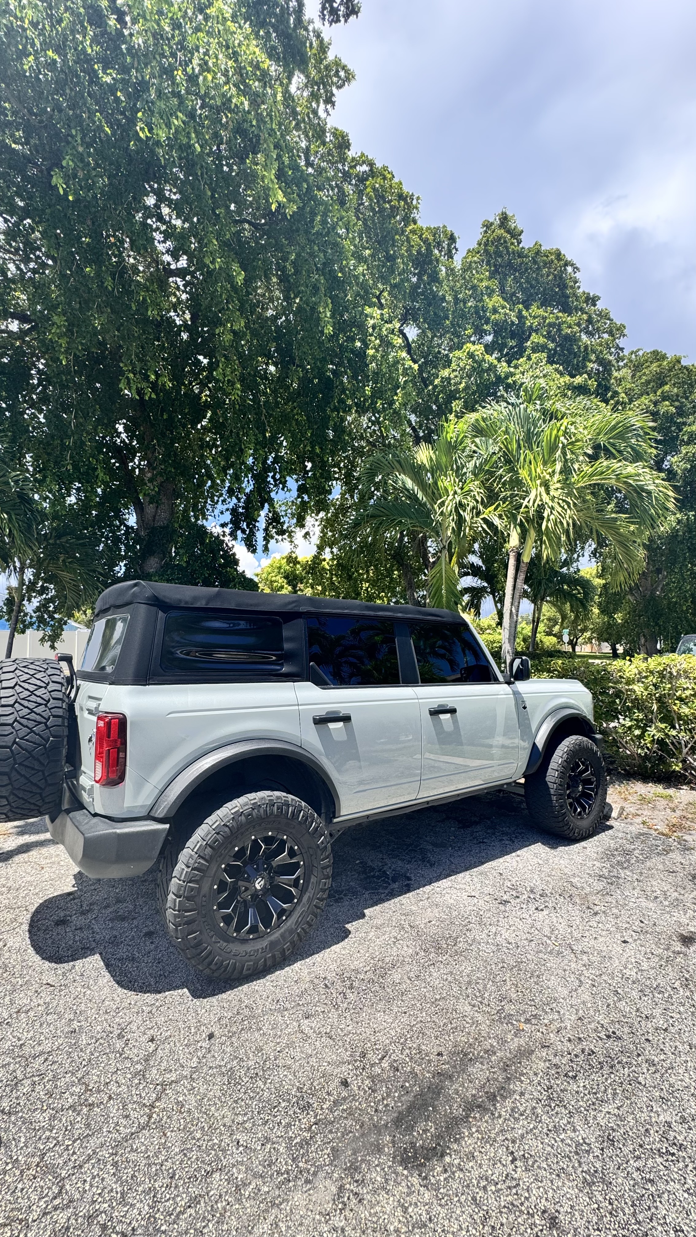 Used 2021 Ford Bronco 4-Door AWD/4WD image 13