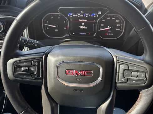 Used 2021 GMC Sierra 2500 AT4 w/ AT4 Premium Plus Package image 8