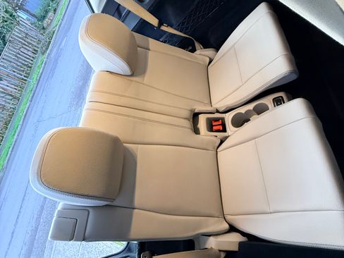 Used 2021 Mercedes-Benz GLE 350 4MATIC image 21