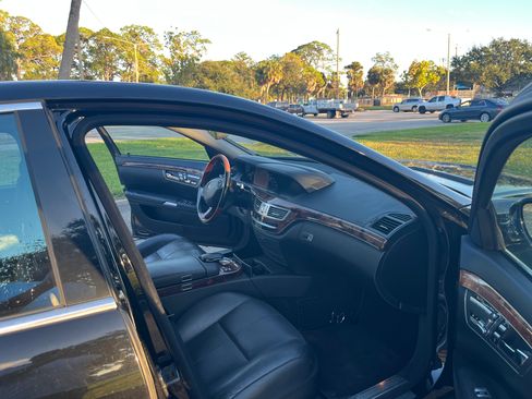 Used 2008 Mercedes-Benz S 550 image 9
