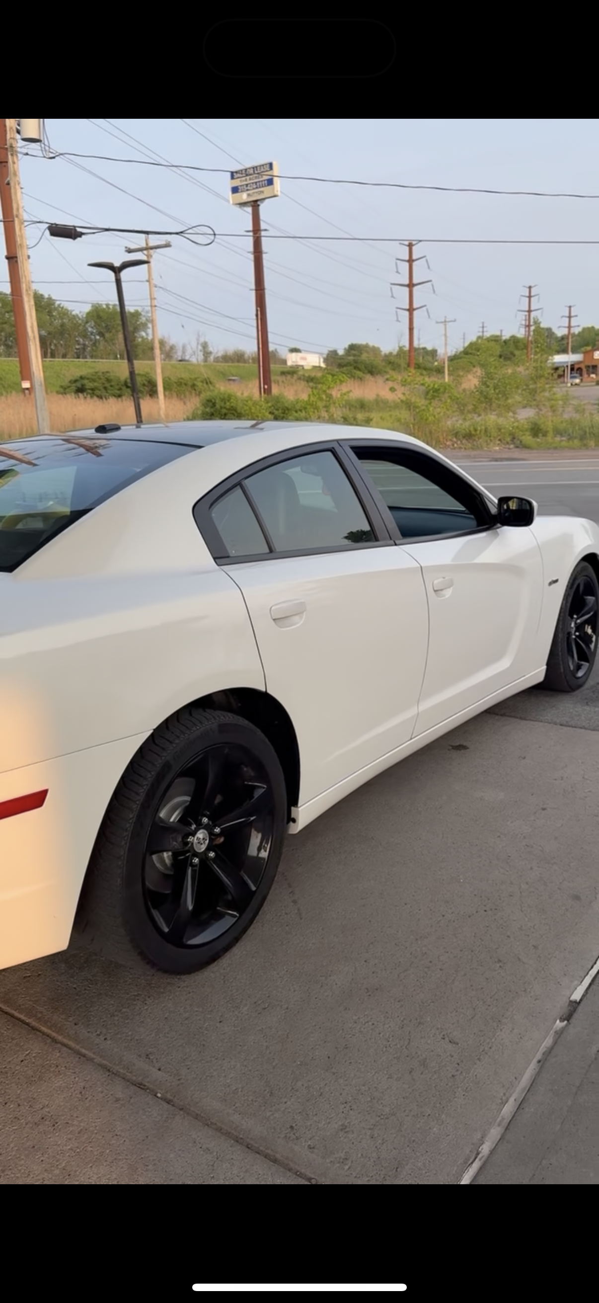 Used 2014 Dodge Charger R/T RWD image 4