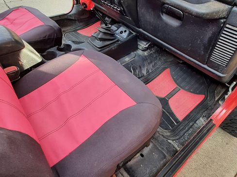 Used 1998 Jeep Wrangler Sport image 10