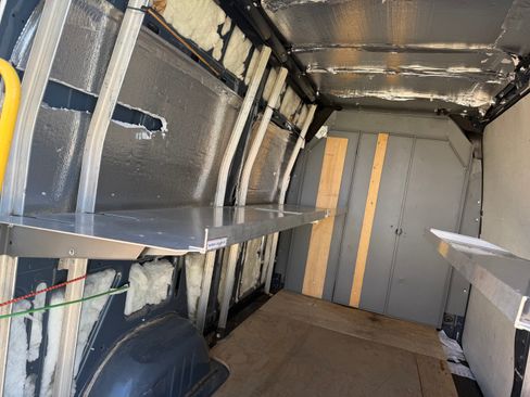 Used 2018 Mercedes-Benz Sprinter 2500 image 16