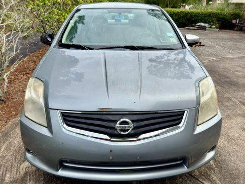 Used 2010 Nissan Sentra 2.0 FWD image 2