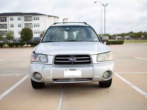 Used 2003 Subaru Forester 2.5XS image 2