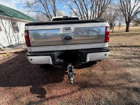 Used 2016 Ford F350 Platinum w/ FX4 Off-Road Package AWD/4WD image 8