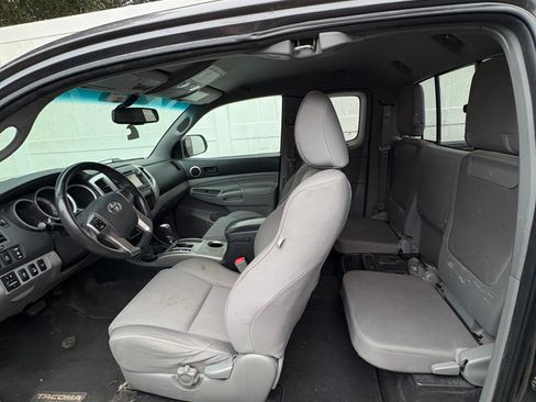 Used 2013 Toyota Tacoma 4x4 Access Cab V6 image 11