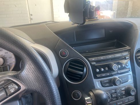 Used 2012 Honda Pilot EX image 10