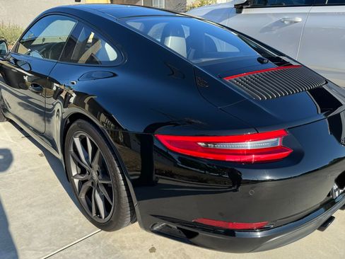 Used 2018 Porsche 911 Carrera T RWD image 4