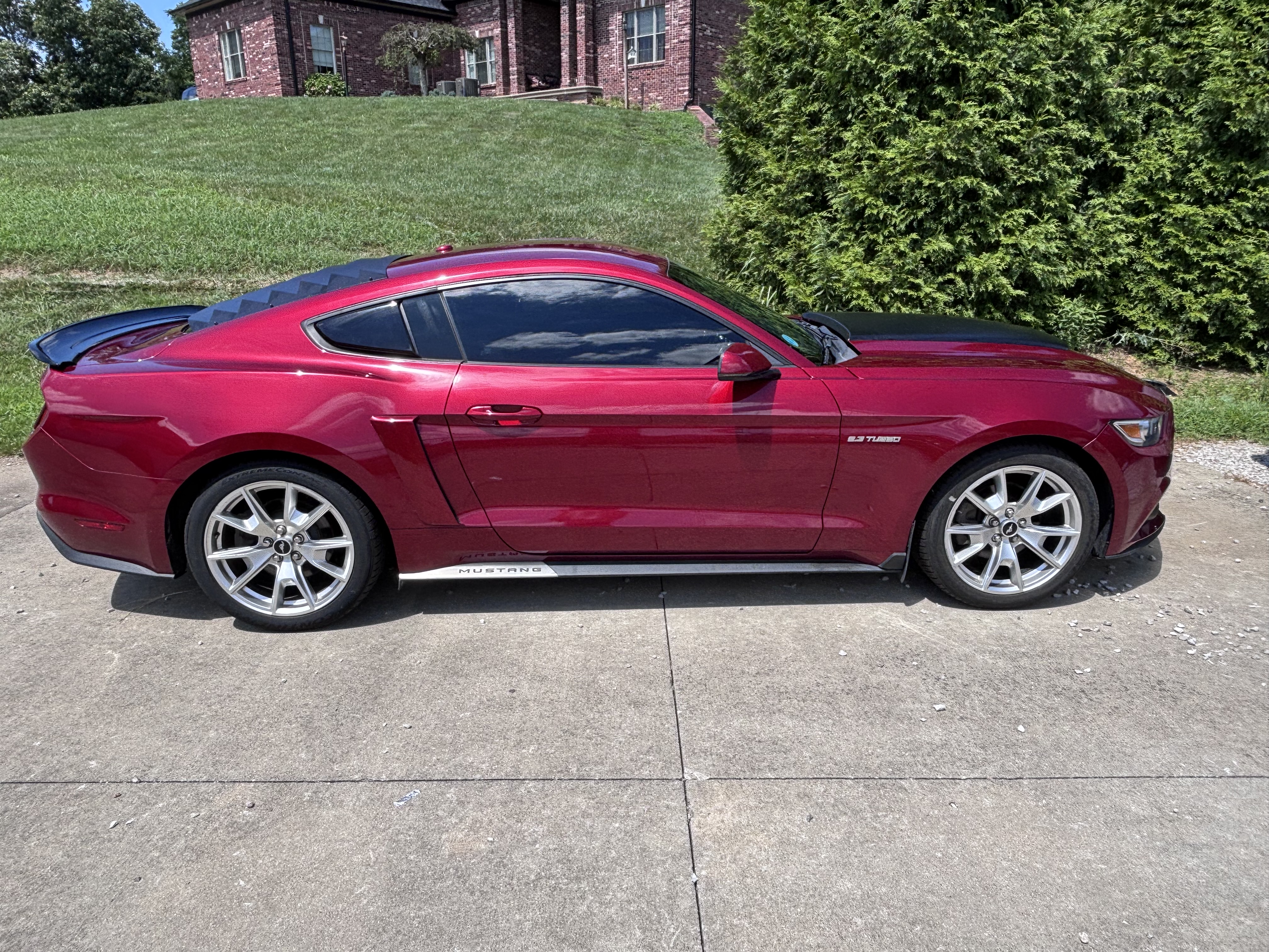 Used 2015 Ford Mustang Premium w/ Equipment Group 201A RWD image 14