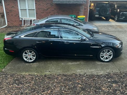 Used 2016 Jaguar XJ L Portfolio image 4