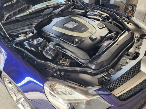 Used 2012 Mercedes-Benz SL 550 SL 550 Roadster 2D image 4