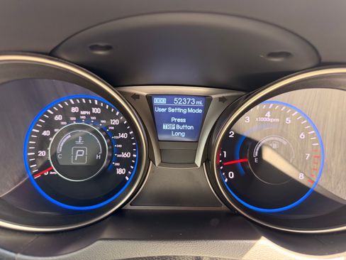 Used 2016 Hyundai Genesis Coupe 3.8 image 14