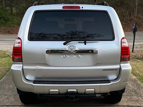 Used 2006 Toyota 4Runner Sport image 2