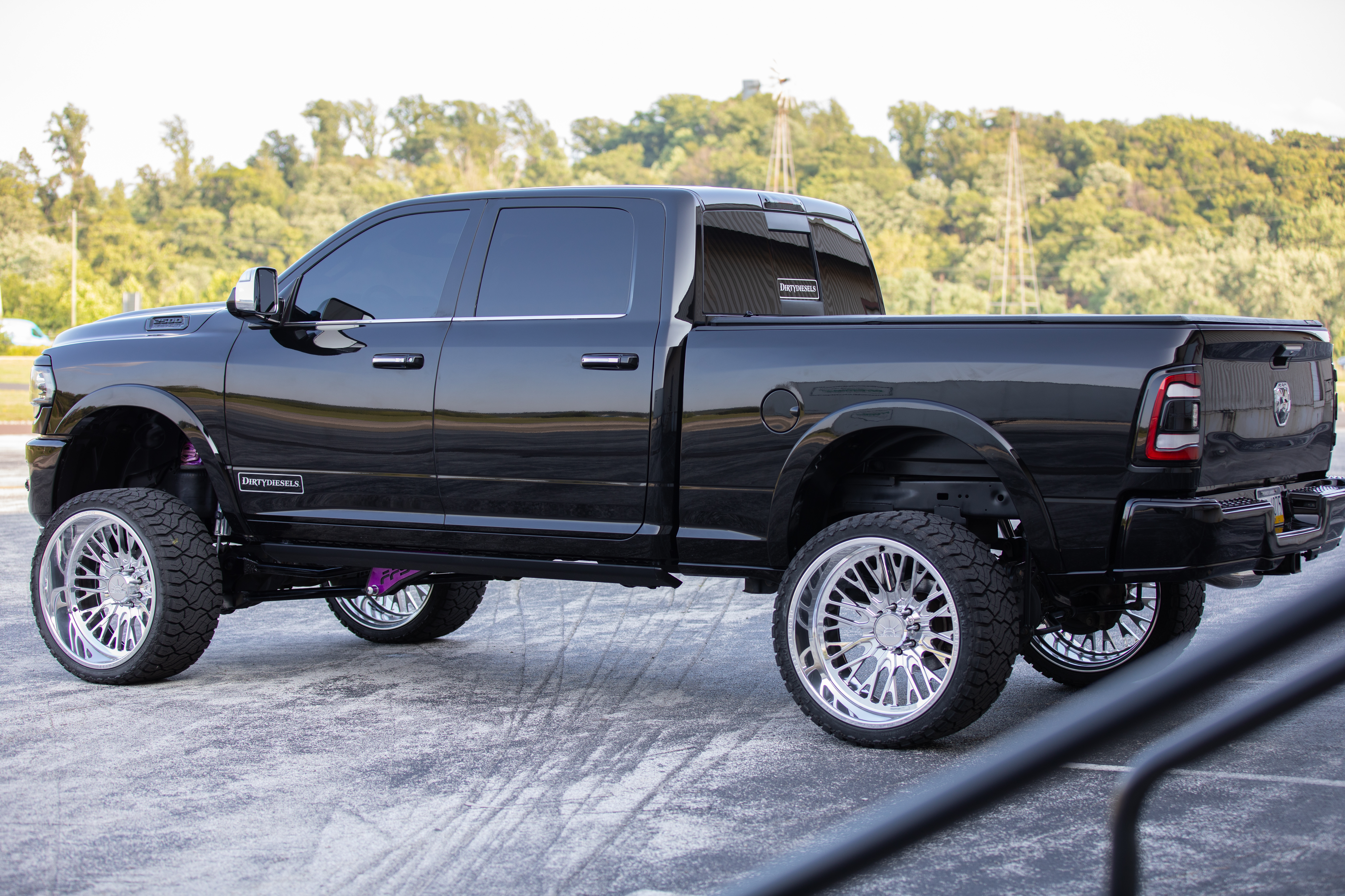 Used 2020 RAM 2500 Limited AWD/4WD image 9