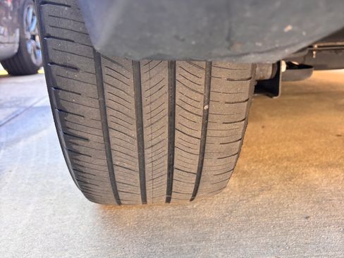 Used 2020 Chevrolet Bolt LT image 29