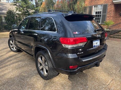 Used 2016 Jeep Grand Cherokee Overland w/ Advanced Technology Group image 5