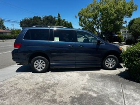 Used 2010 Honda Odyssey EX-L image 9
