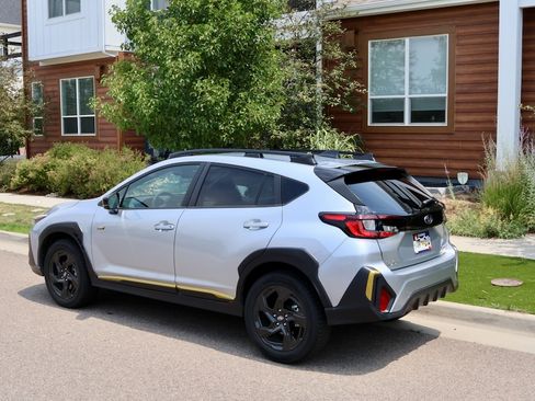Used 2024 Subaru Crosstrek 2.5i Sport AWD/4WD image 4
