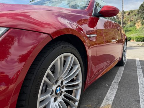 Used 2011 BMW M3 Convertible image 11