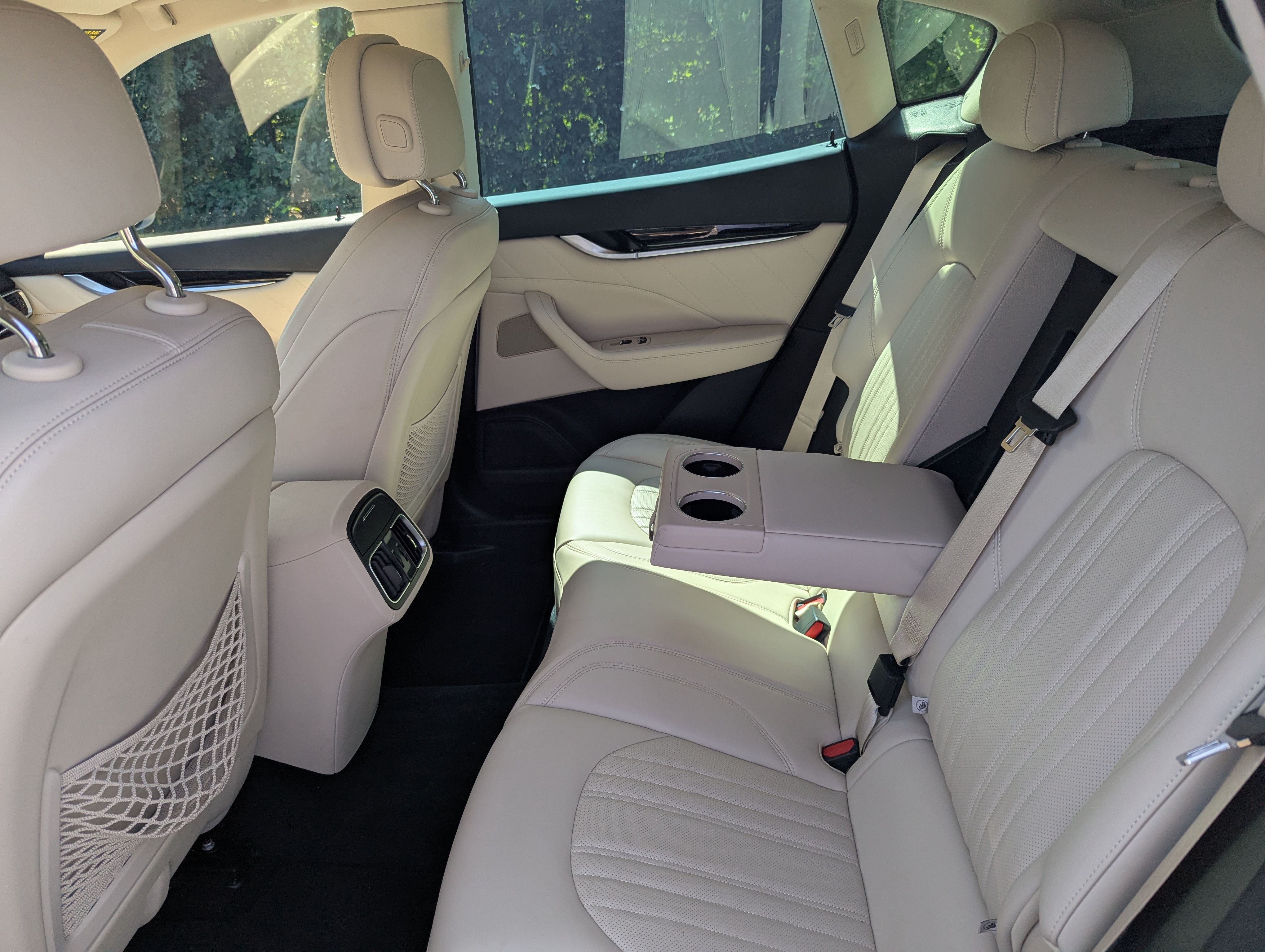 Used 2021 Maserati Levante S AWD/4WD image 15