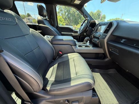 Used 2017 Ford F150 Raptor w/ Equipment Group 802A Luxury AWD/4WD image 16