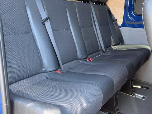 Used 2016 Mercedes-Benz Sprinter 2500 image 12