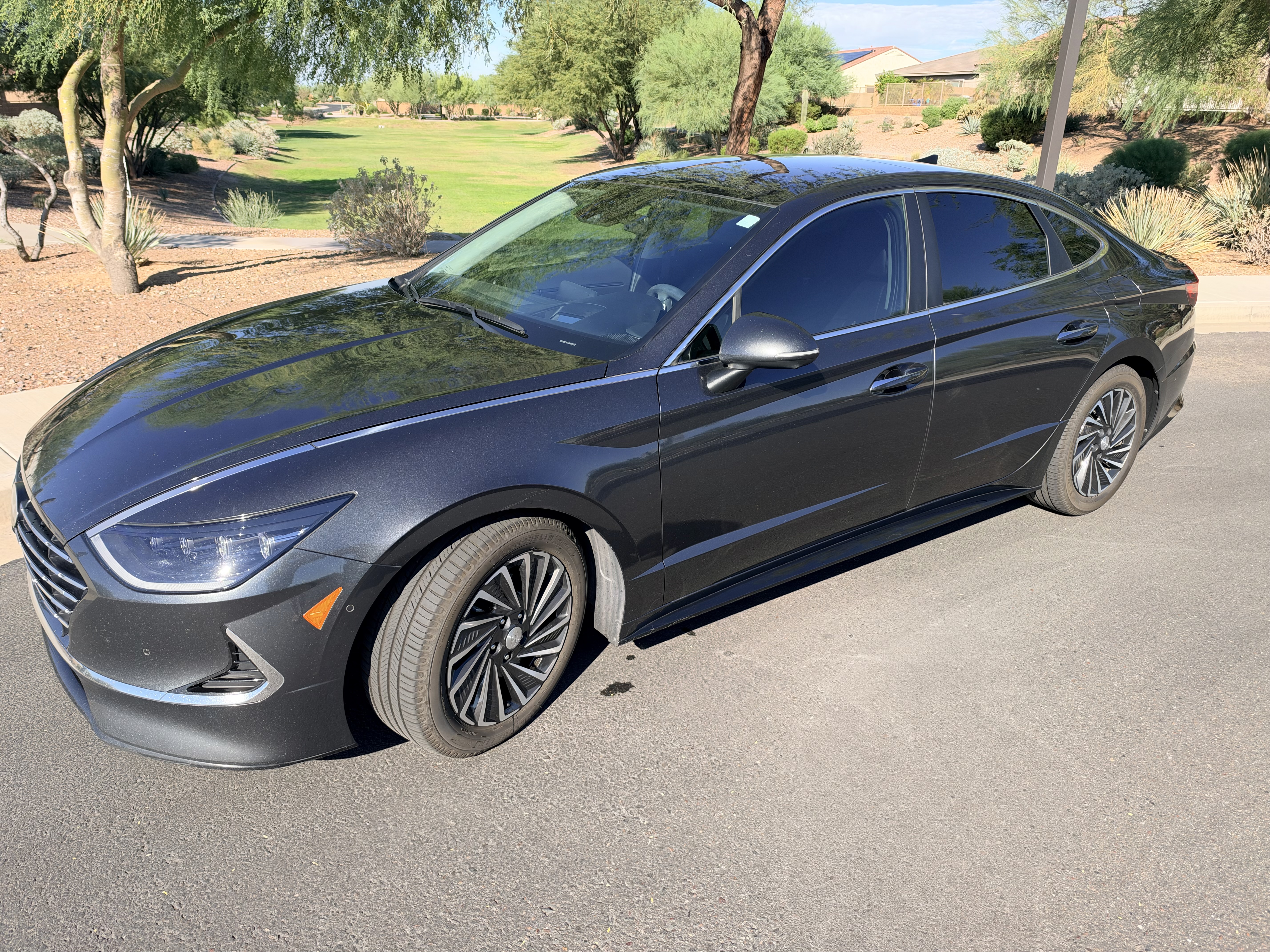 Used 2022 Hyundai Sonata Limited FWD image 1