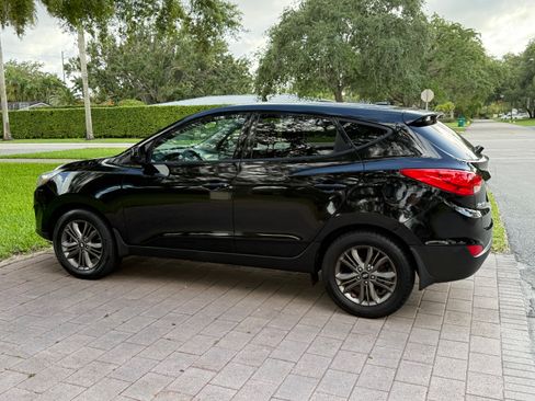 Used 2014 Hyundai Tucson GLS FWD image 8