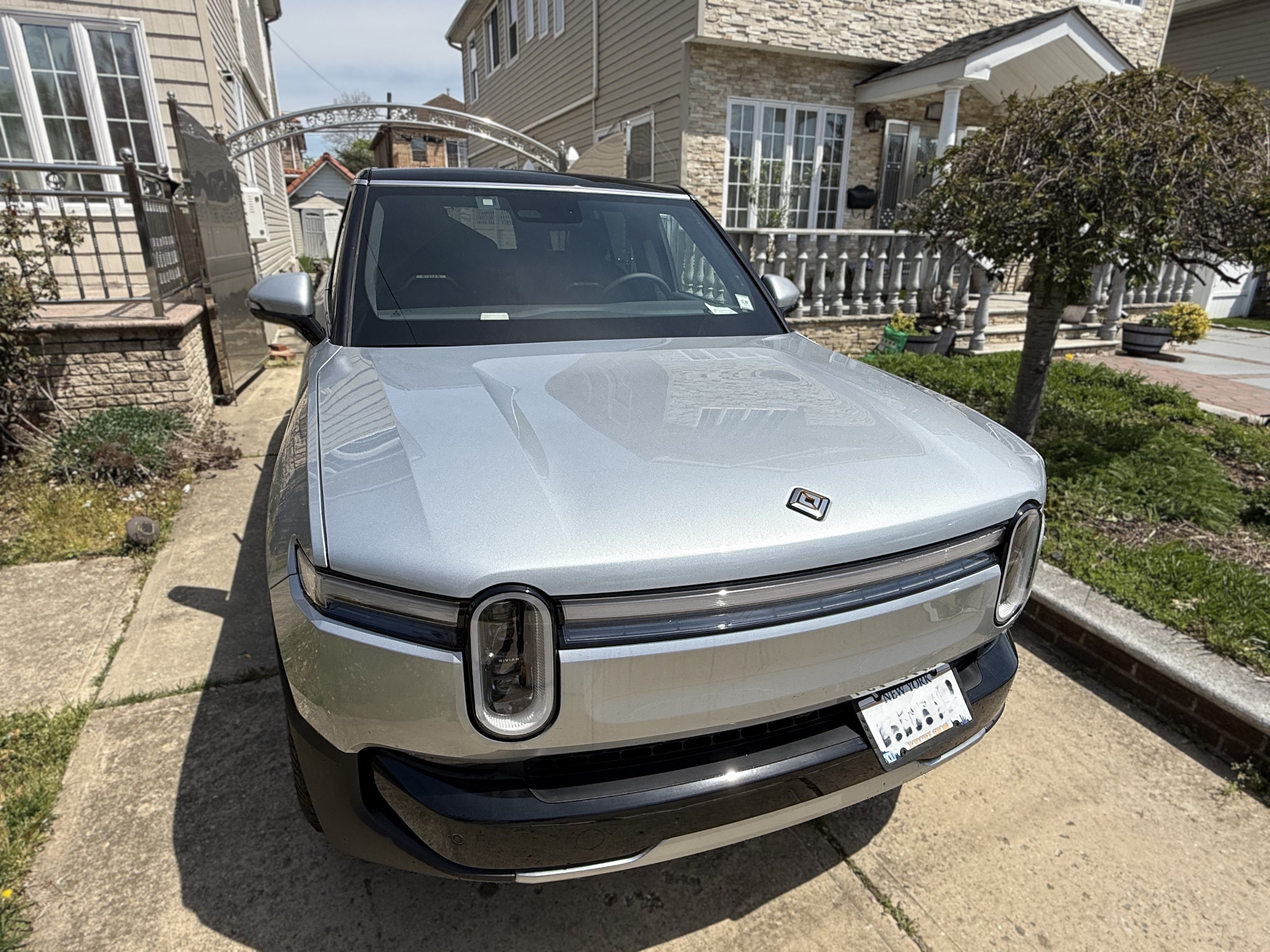 Used 2026 Rivian R1S Adventure AWD/4WD image 13
