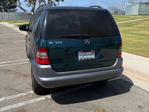 Used 1999 Mercedes-Benz ML 320 4MATIC image 6