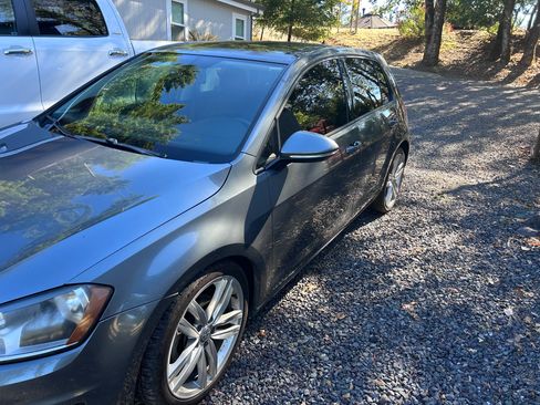 Used 2015 Volkswagen Golf TDI SEL FWD image 4
