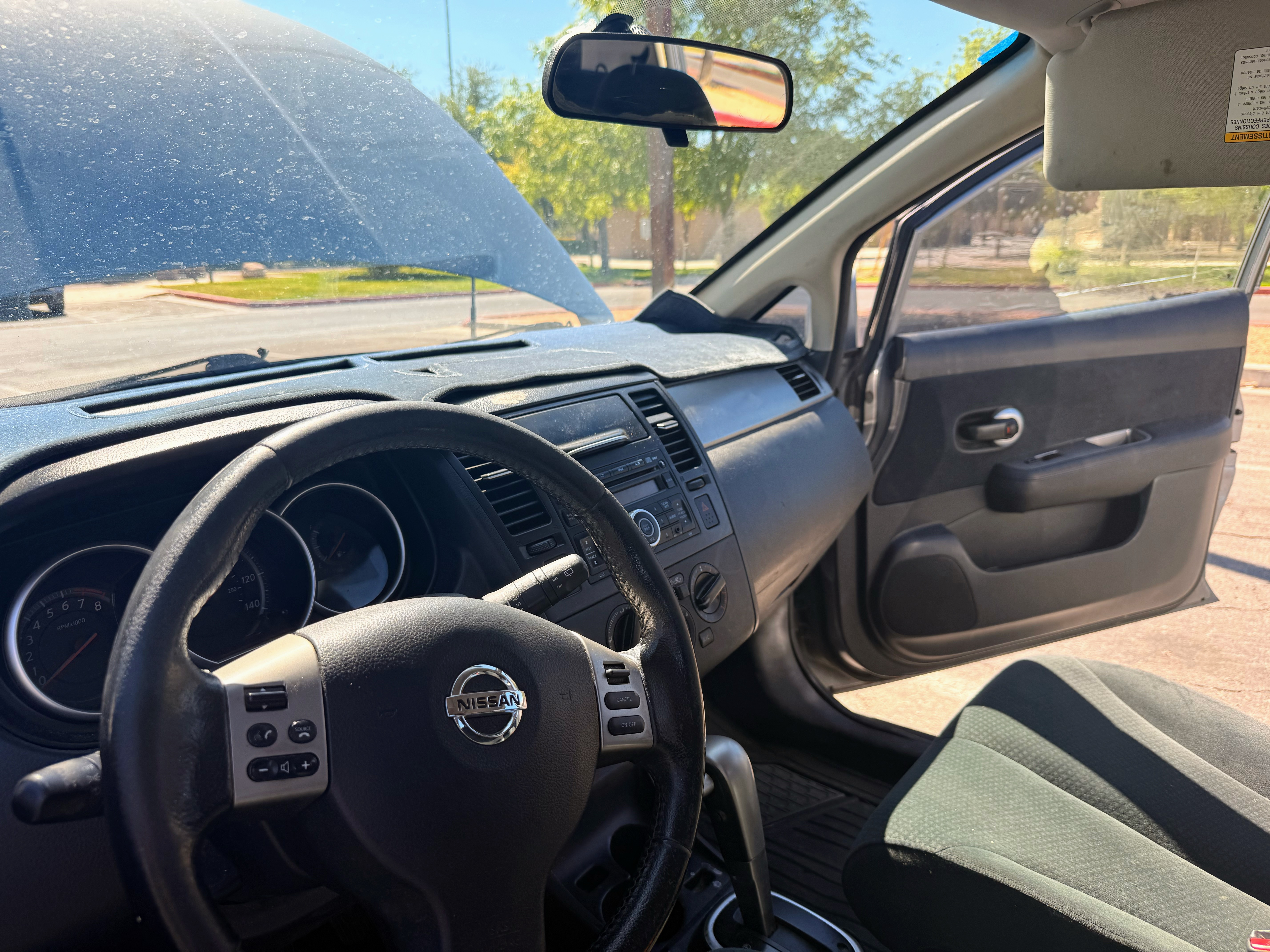 Used 2012 Nissan Versa 1.8 S w/ Special Edition Pkg FWD image 10