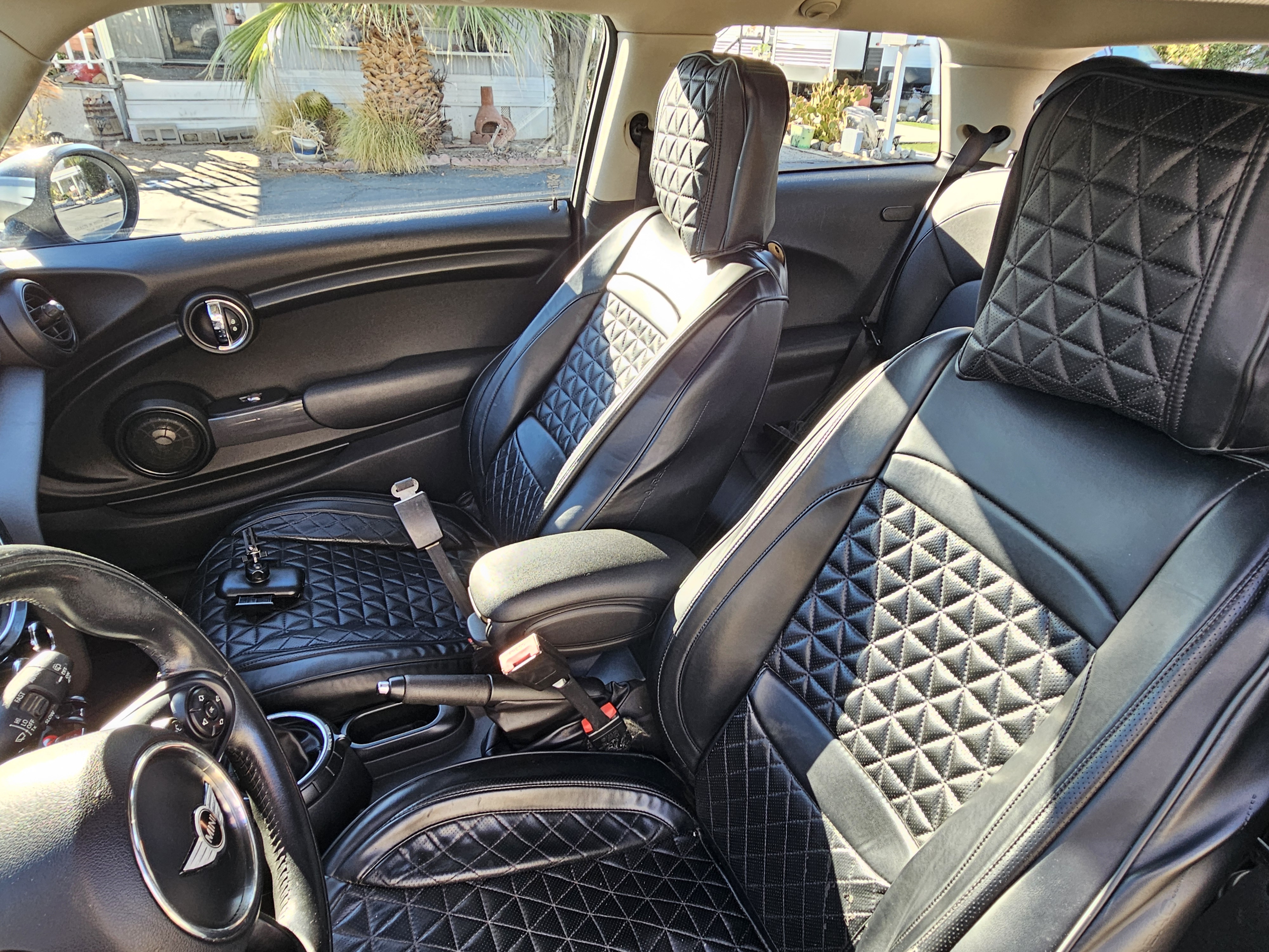 Used 2015 MINI Cooper 2-Door Hardtop FWD image 12