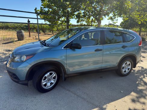 Used 2014 Honda CR-V LX image 1