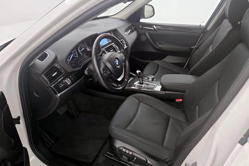 Used 2017 BMW X3 xDrive28i AWD/4WD image 10