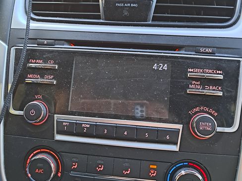 Used 2017 Nissan Altima 2.5 S w/ Power Driver Seat Package image 10