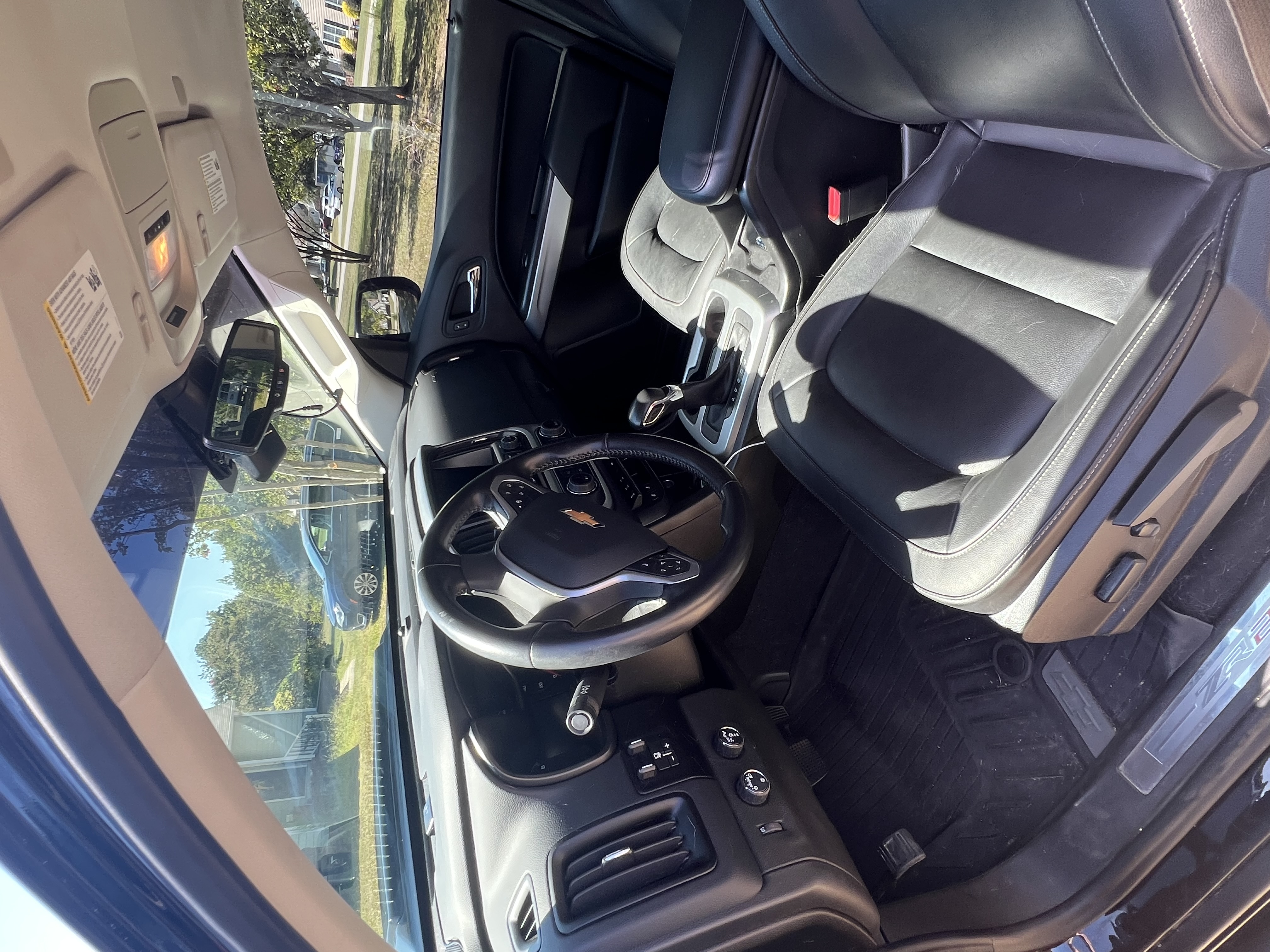 Used 2022 Chevrolet Colorado ZR2 AWD/4WD image 8