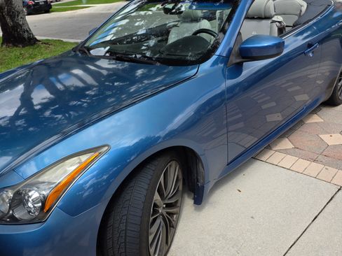 Used 2013 INFINITI G37 Sport w/ Premium Pkg image 2