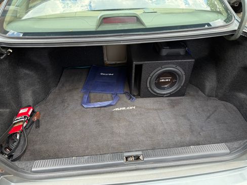 Used 1998 Toyota Avalon XLS FWD image 18