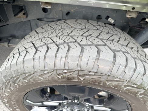 Used 2022 Ford F150 XLT w/ Equipment Group 302A High image 18