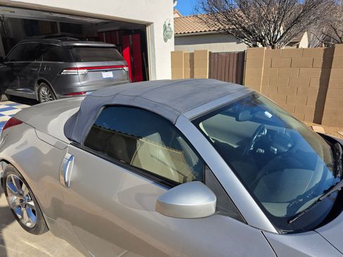 Used 2004 Nissan 350Z Touring image 10