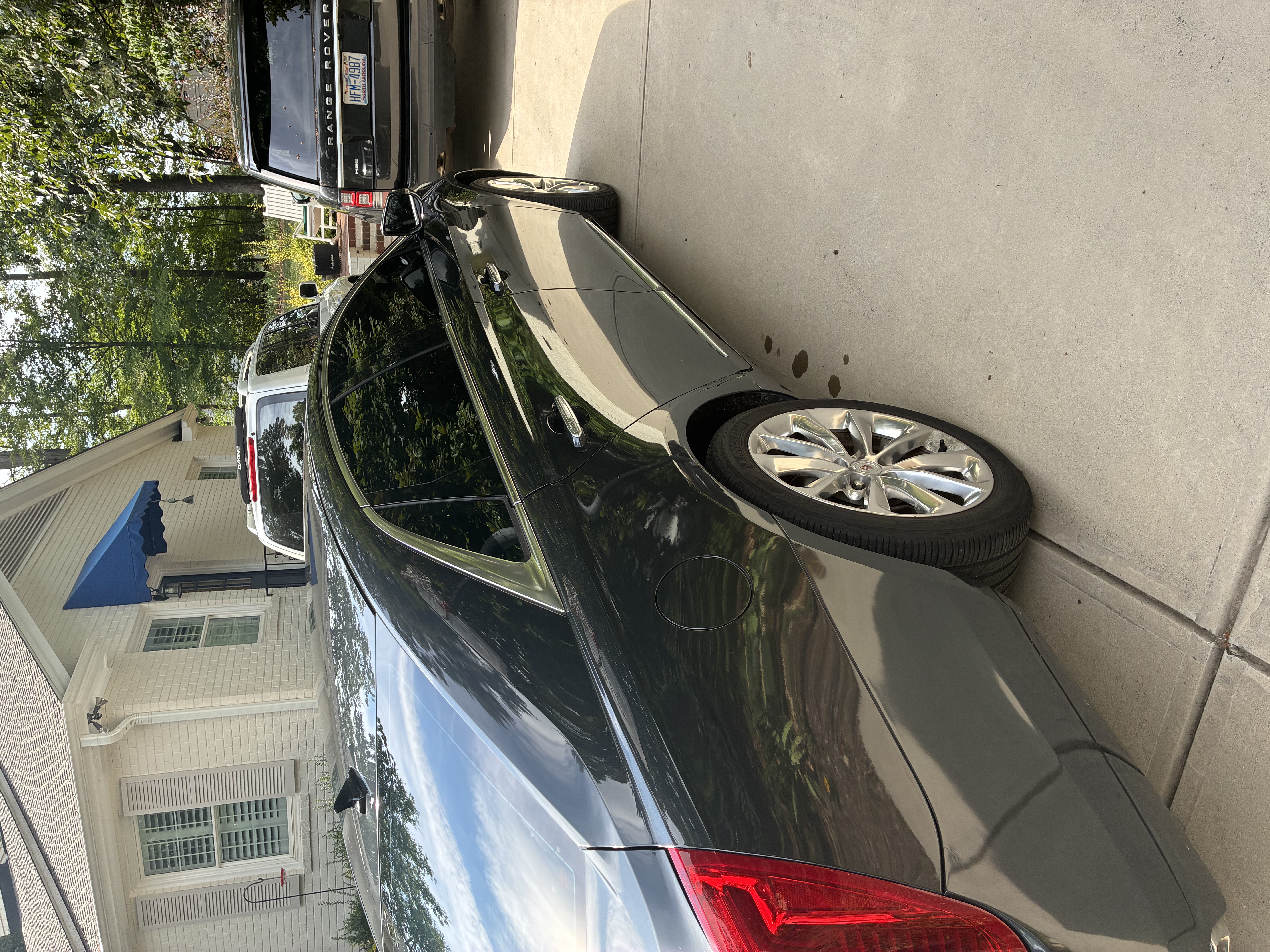 Used 2014 Cadillac XTS Luxury AWD/4WD image 5