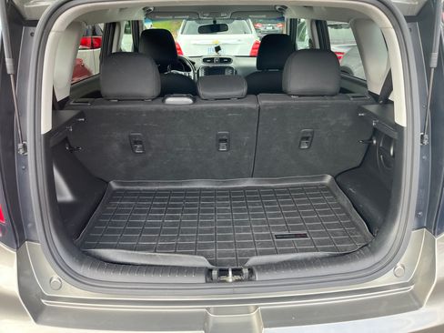 Used 2019 Kia Soul + image 13